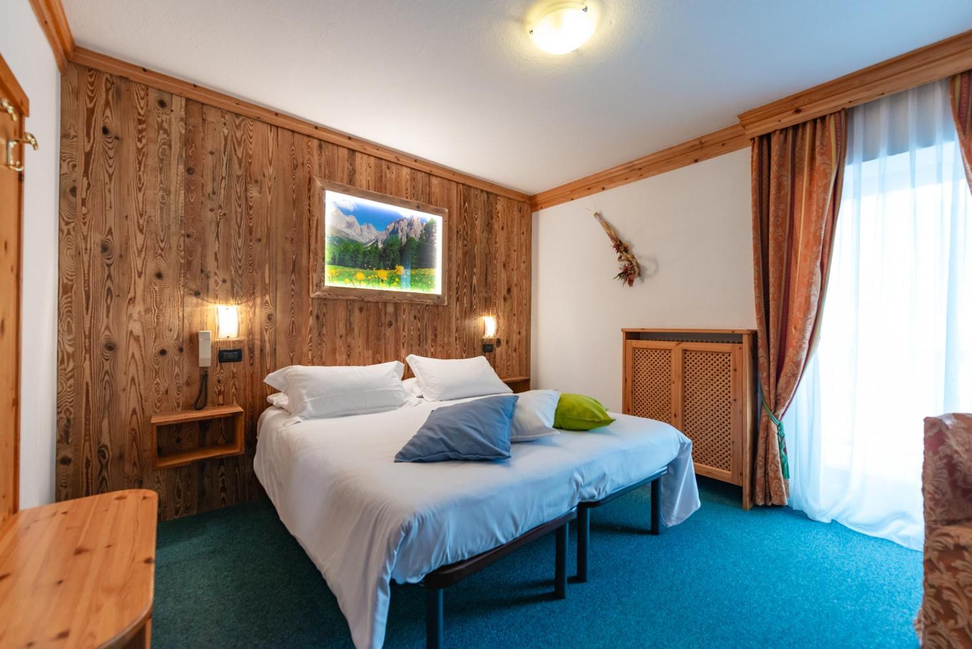 Hotel Ciamol Campitello di Fassa Eksteriør bilde